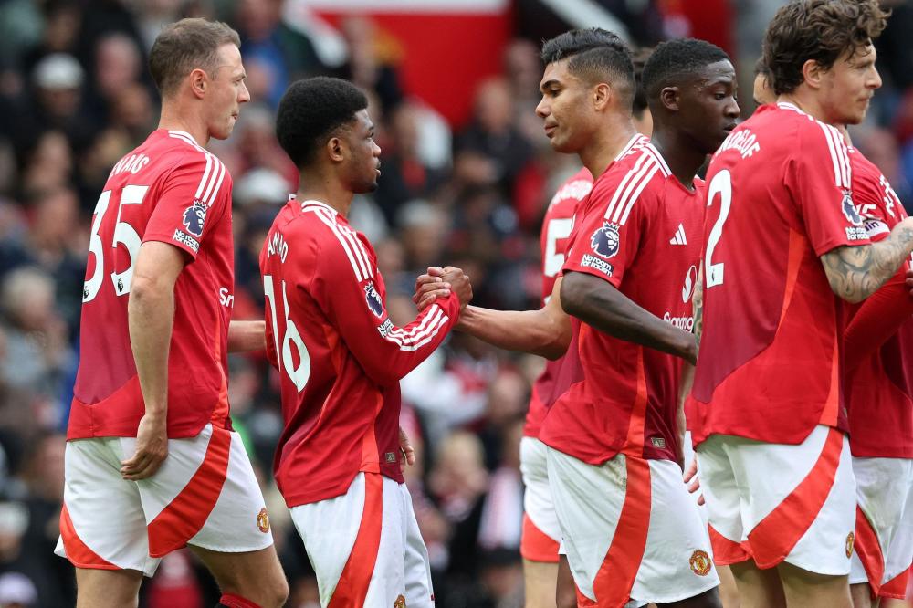 弗拉门戈提前一轮巴甲夺冠，连发多条社媒嘲讽帕尔梅拉斯