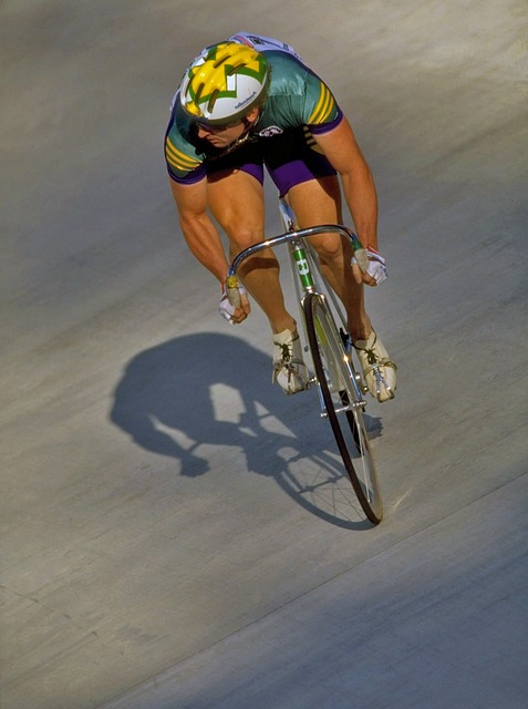 越表现来挑 越表现来挑